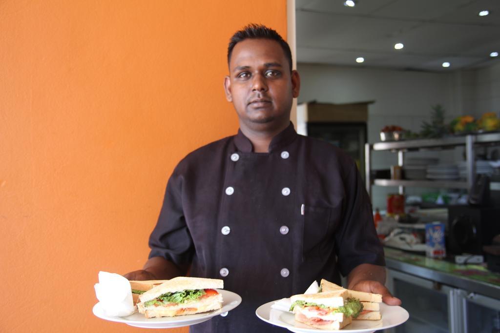 Tropic Of Capricorn Hotel Nadi Buitenkant foto