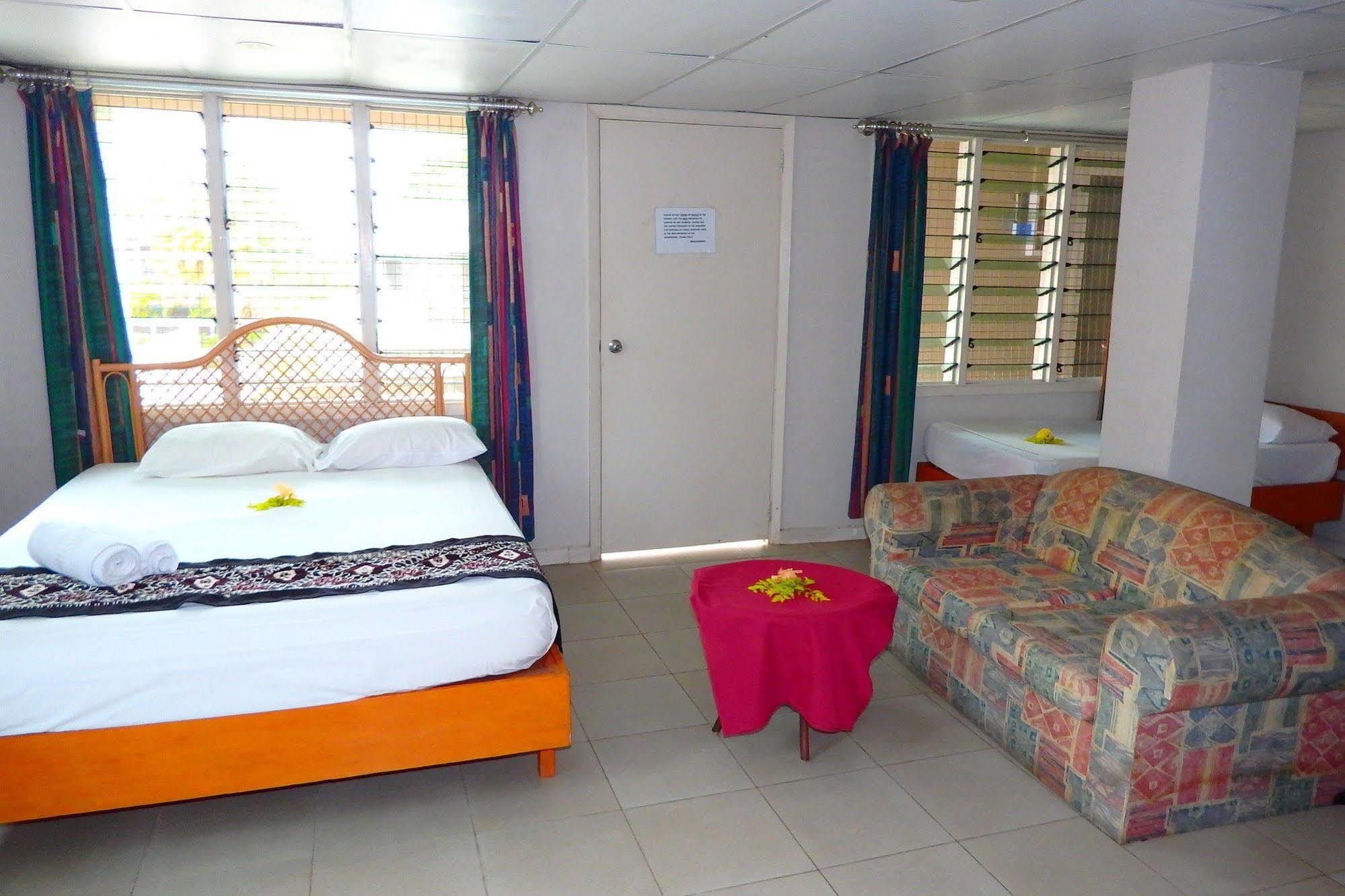 Tropic Of Capricorn Hotel Nadi Buitenkant foto