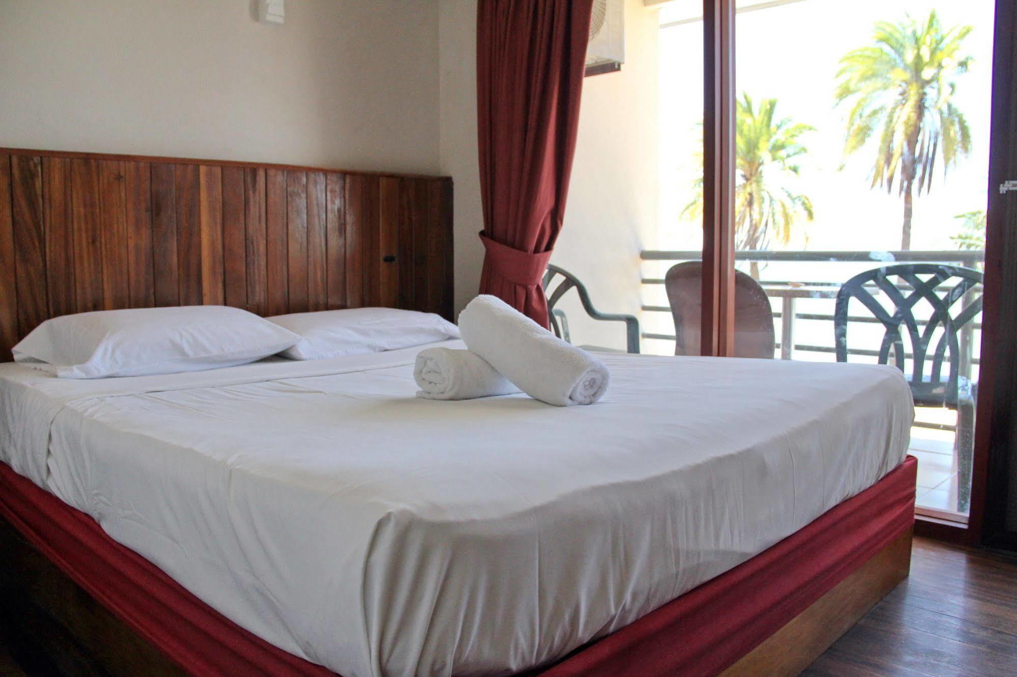 Tropic Of Capricorn Hotel Nadi Buitenkant foto